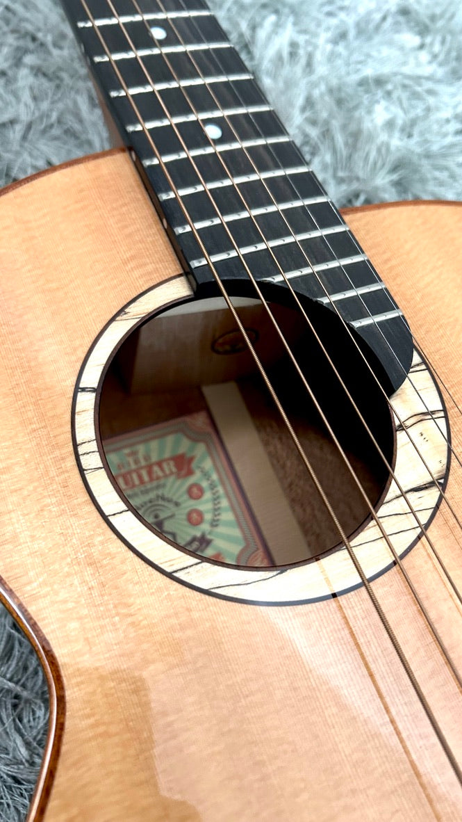 aNueNue M100 Travel Guitar