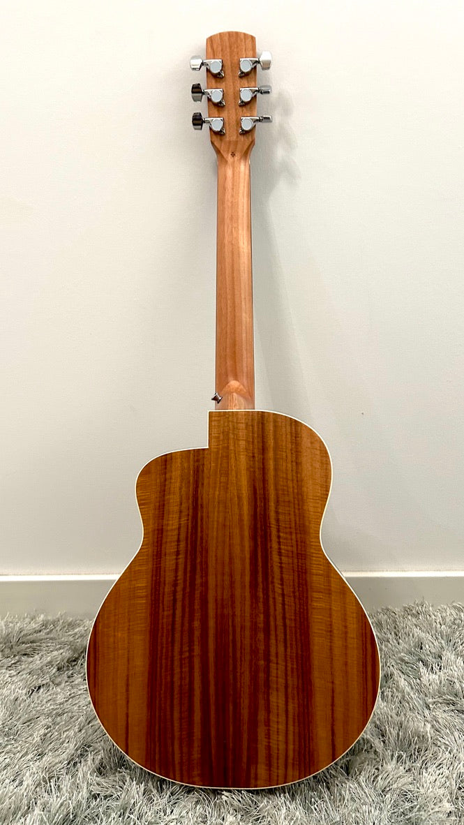 aNueNue M3 Travel Guitar