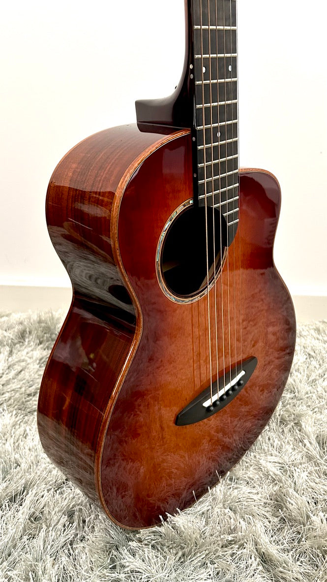 aNueNue M88ITE Travel Guitar