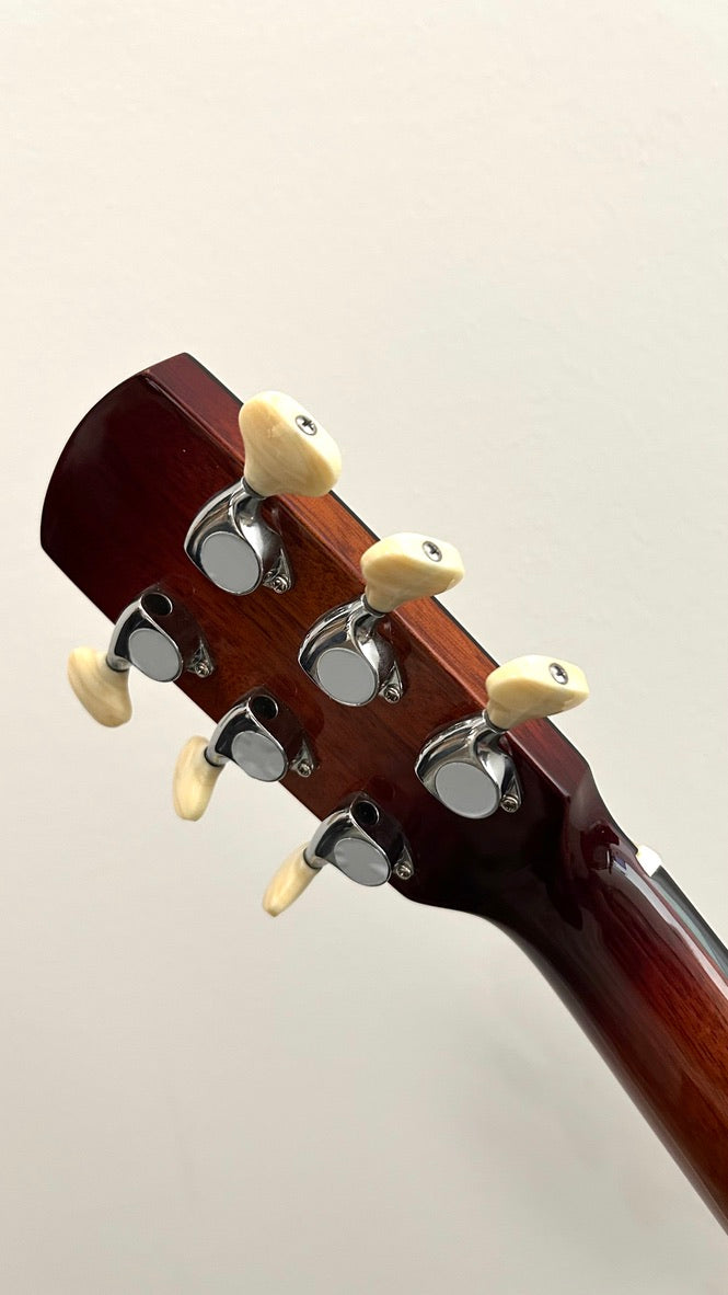 aNueNue M88ITE Travel Guitar