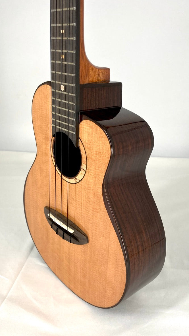 aNueNue UC214 Cedarbird Concert