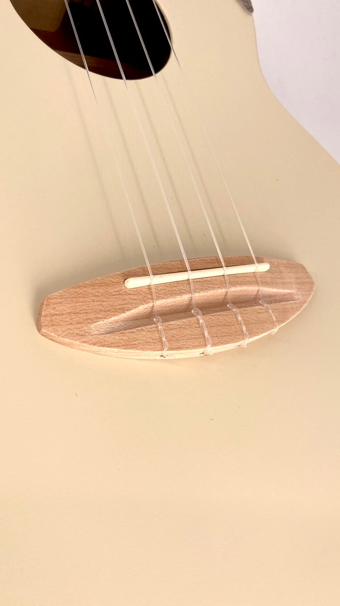 aNueNue UT-10 AM Tenor