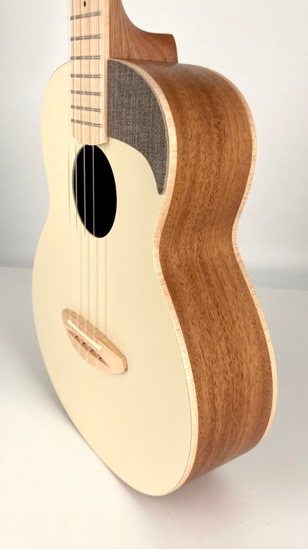 aNueNue UT-10 AM Tenor