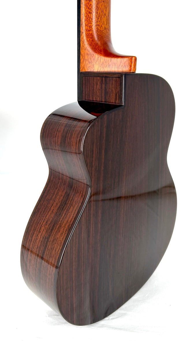 aNueNue UT200 Moonbird Tenor