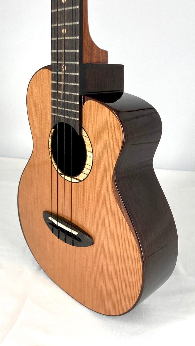 aNueNue UT214 Cedarbird Tenor