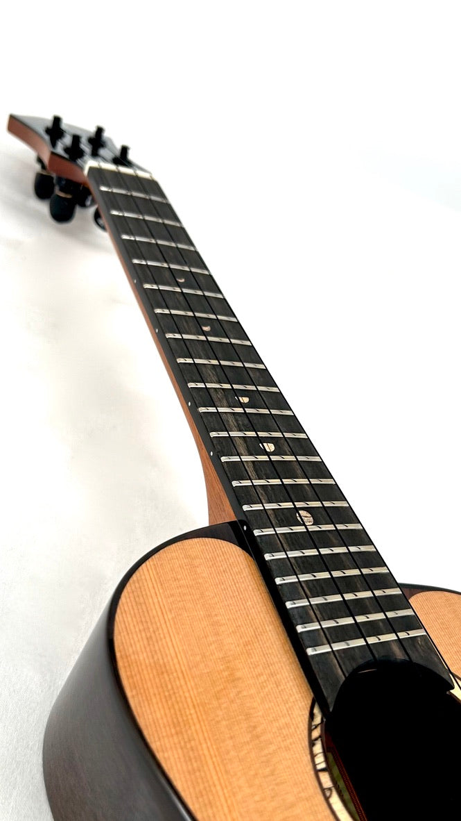 aNueNue UC214 Cedarbird Concert