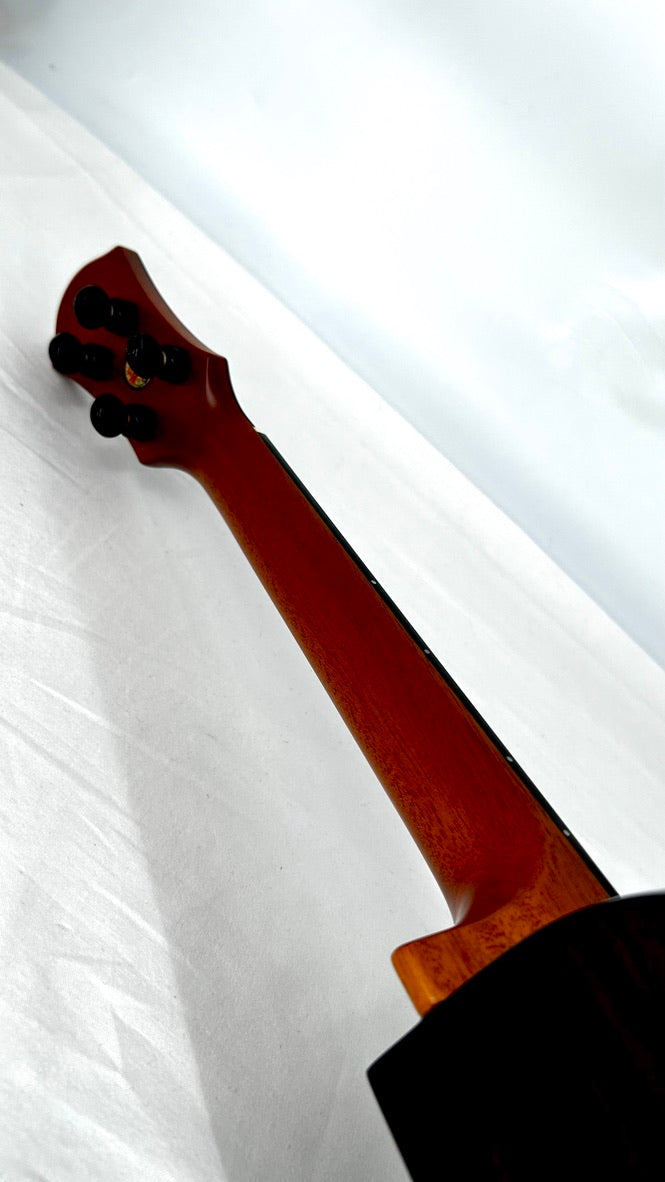 aNueNue UT200 Moonbird Tenor