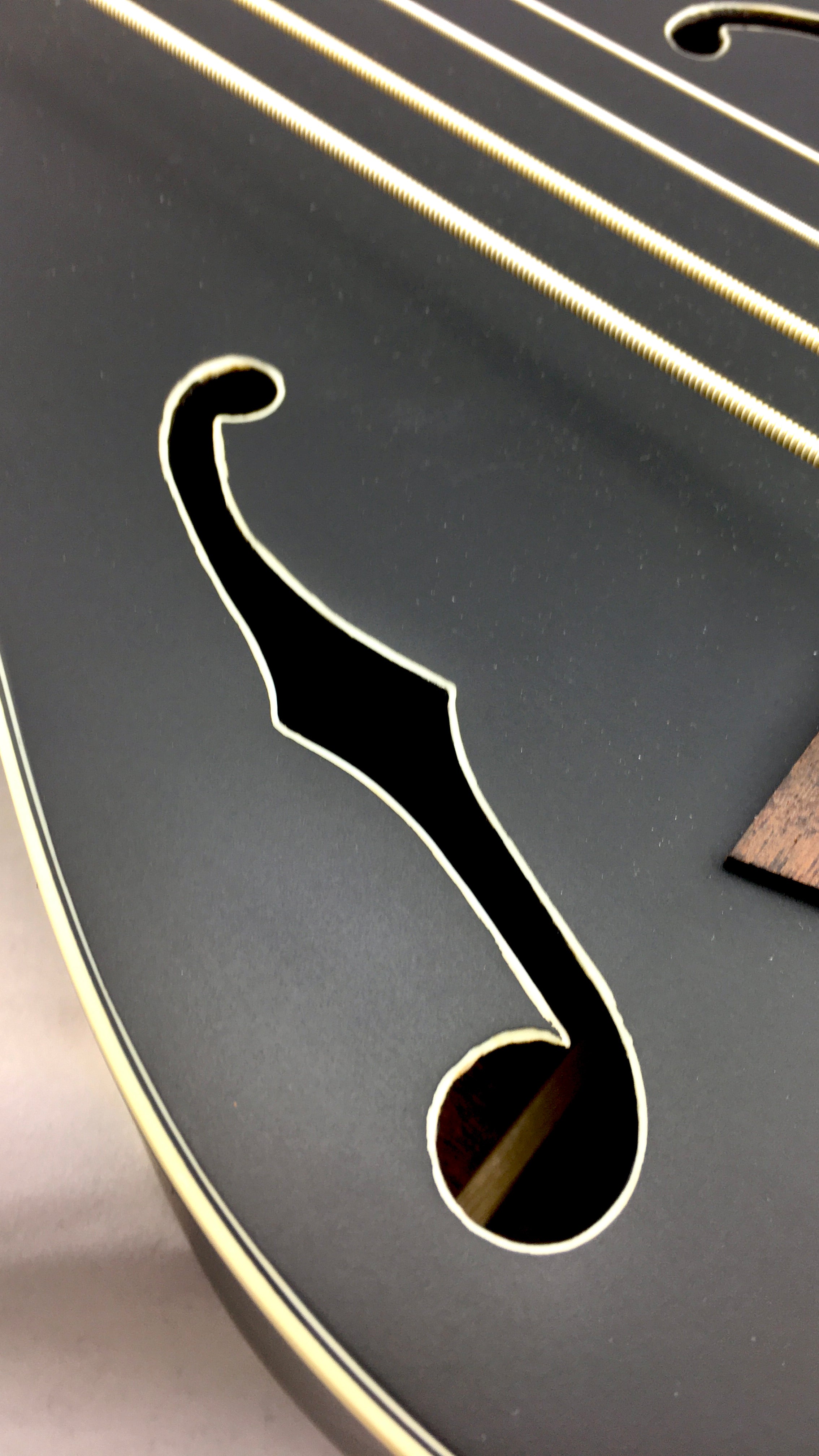 KALA UBass Journeyman black