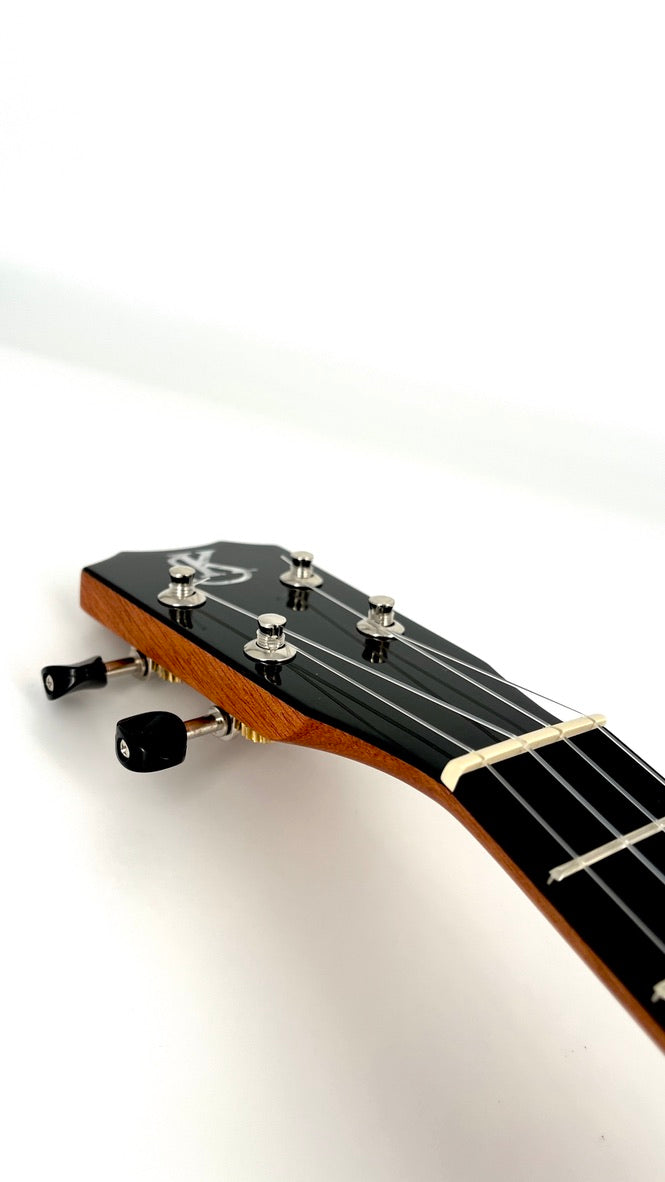 Kanile'a K1 Concert gloss