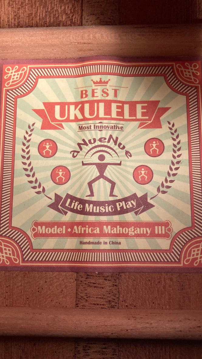 aNueNue AMM3E Tenor mit Pickup