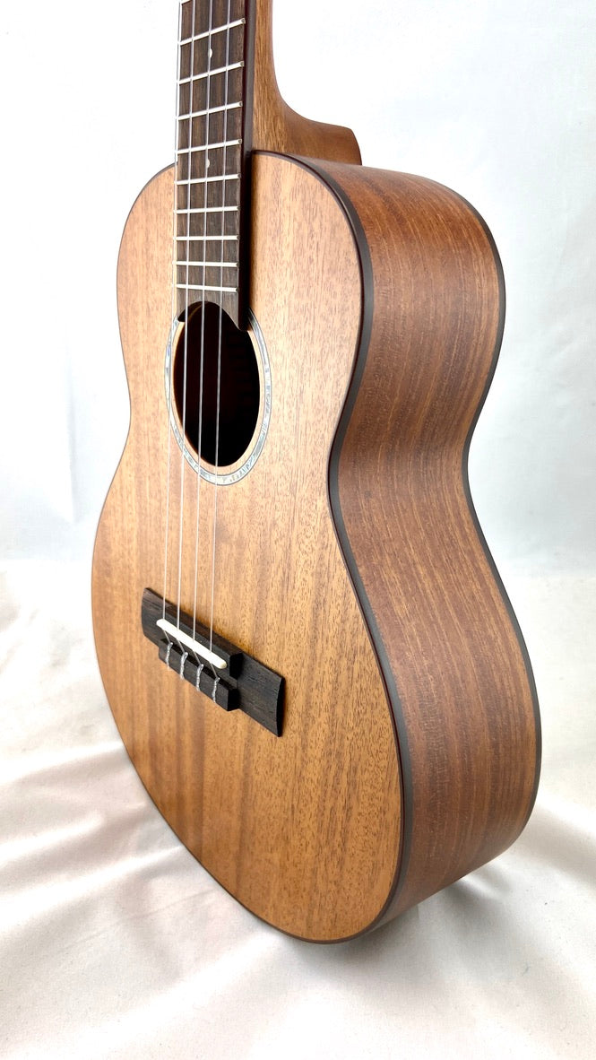 aNueNue T3 Tenor